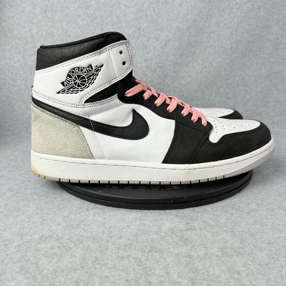 black and coral jordan 1